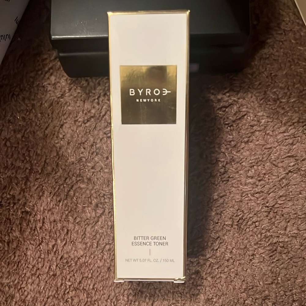 BYROE Bitter Green Essence Toner